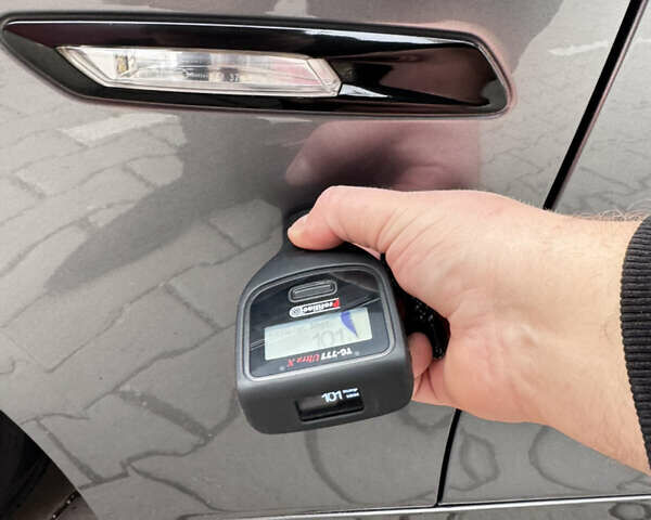 Серый БМВ 5 Серия, объемом двигателя 2 л и пробегом 260 тыс. км за 15450 $, фото 89 на Automoto.ua