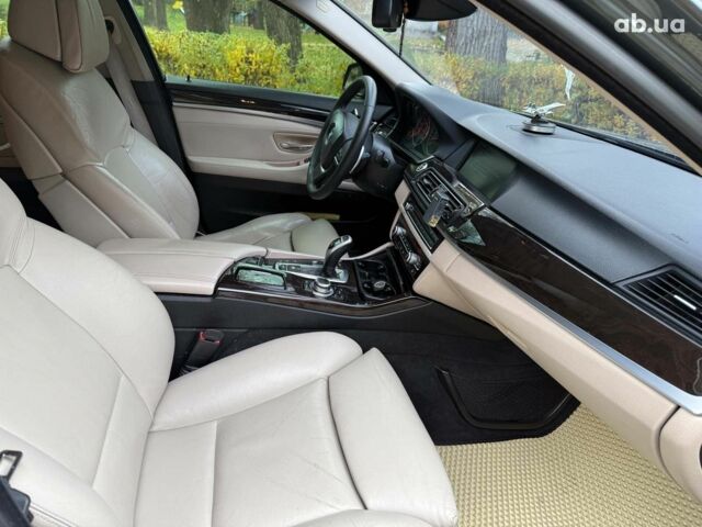 Сірий БМВ 5 Серія, об'ємом двигуна 3 л та пробігом 275 тис. км за 13490 $, фото 21 на Automoto.ua