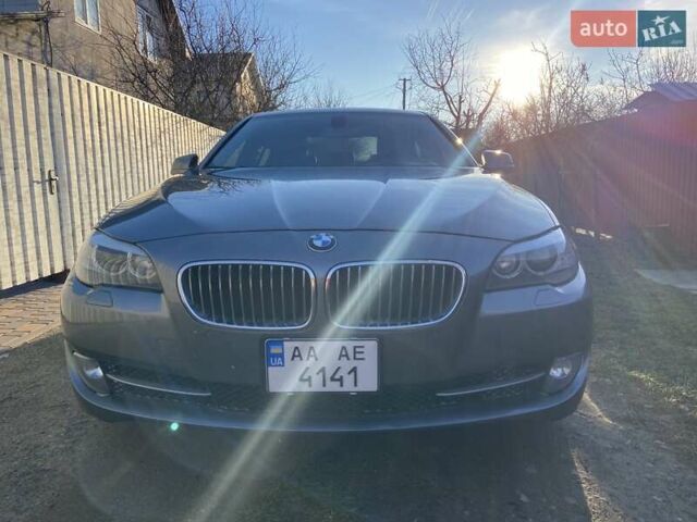 Серый БМВ 5 Серия, объемом двигателя 2 л и пробегом 205 тыс. км за 13500 $, фото 1 на Automoto.ua