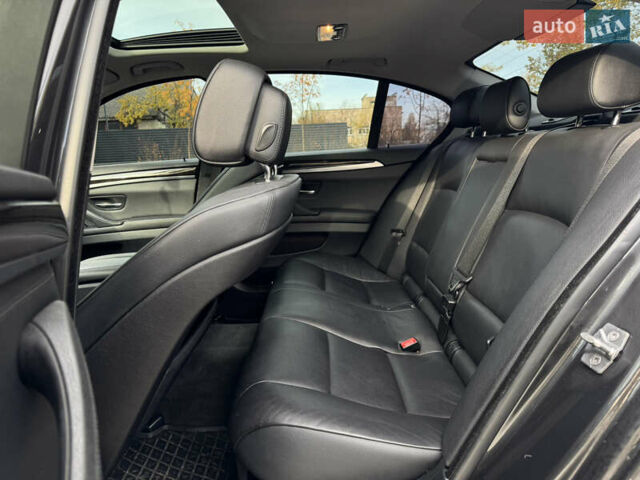 Сірий БМВ 5 Серія, об'ємом двигуна 2 л та пробігом 248 тис. км за 11999 $, фото 26 на Automoto.ua