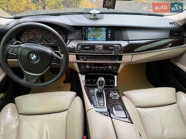 Серый БМВ 5 Серия, объемом двигателя 3 л и пробегом 275 тыс. км за 13490 $, фото 17 на Automoto.ua