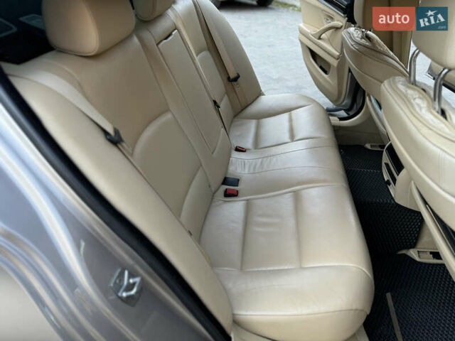 Серый БМВ 5 Серия, объемом двигателя 3 л и пробегом 312 тыс. км за 12800 $, фото 30 на Automoto.ua