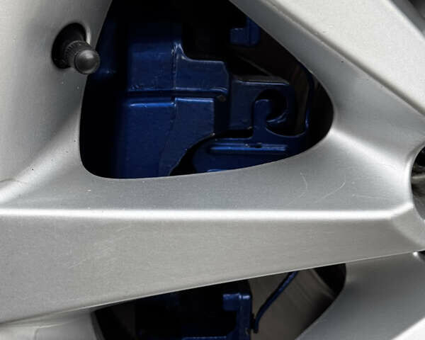 Серый БМВ 5 Серия, объемом двигателя 2 л и пробегом 260 тыс. км за 15450 $, фото 72 на Automoto.ua