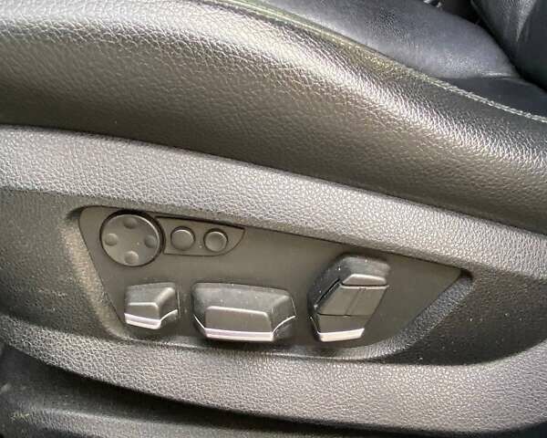 Серый БМВ 5 Серия, объемом двигателя 2.99 л и пробегом 343 тыс. км за 18700 $, фото 13 на Automoto.ua