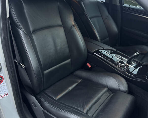 Серый БМВ 5 Серия, объемом двигателя 2 л и пробегом 333 тыс. км за 14100 $, фото 41 на Automoto.ua