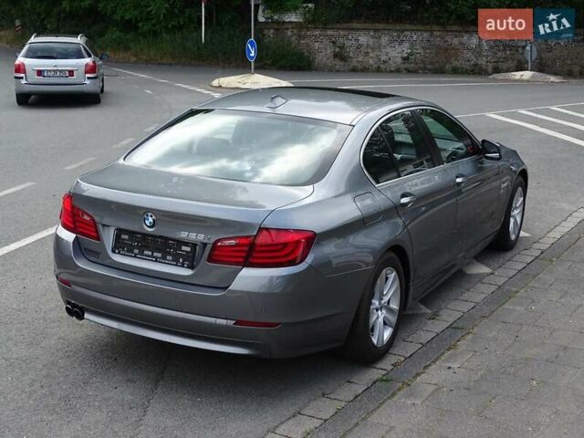 Серый БМВ 5 Серия, объемом двигателя 2.99 л и пробегом 208 тыс. км за 12000 $, фото 13 на Automoto.ua