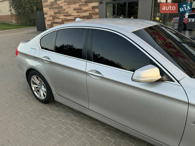 Серый БМВ 5 Серия, объемом двигателя 2.99 л и пробегом 360 тыс. км за 16900 $, фото 11 на Automoto.ua