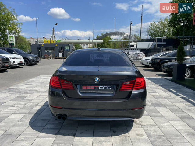 Серый БМВ 5 Серия, объемом двигателя 0 л и пробегом 180 тыс. км за 15000 $, фото 13 на Automoto.ua