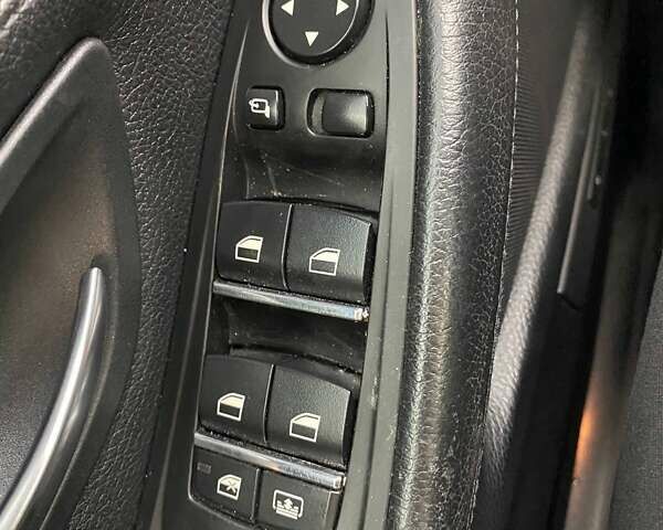 Серый БМВ 5 Серия, объемом двигателя 2.99 л и пробегом 343 тыс. км за 18700 $, фото 22 на Automoto.ua