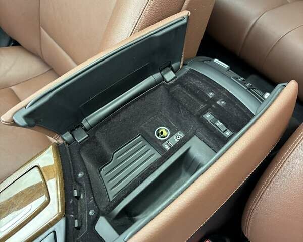 Сірий БМВ 5 Серія, об'ємом двигуна 2 л та пробігом 209 тис. км за 12999 $, фото 52 на Automoto.ua