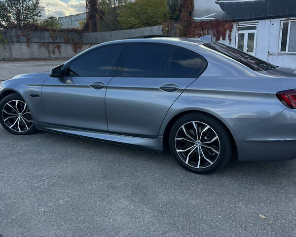 БМВ 5 Серия 2012 в Запорожье на Automoto.ua Серый БМВ 5 Серия, объемом двигателя 2.98 л и пробегом 305 тыс. км за 14999 $, фото 11 на Automoto.ua