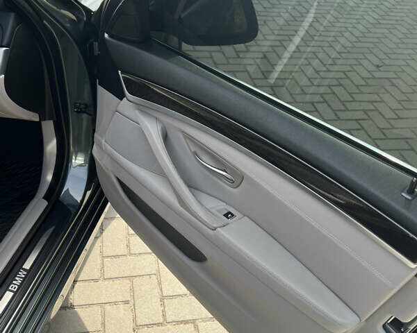 Сірий БМВ 5 Серія, об'ємом двигуна 2 л та пробігом 109 тис. км за 16600 $, фото 14 на Automoto.ua