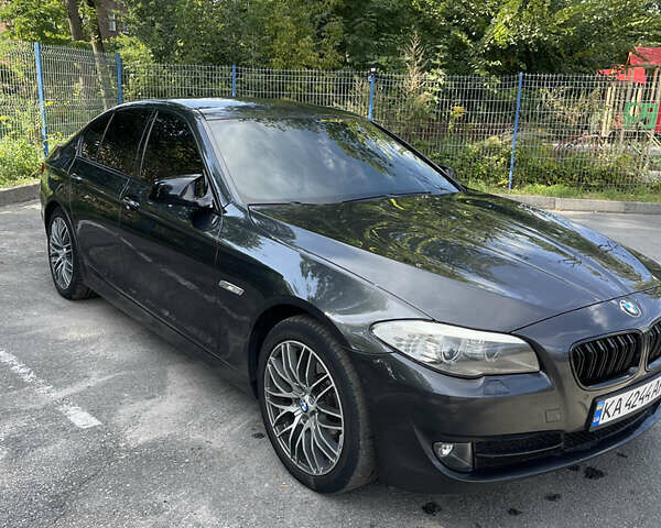 Серый БМВ 5 Серия, объемом двигателя 2 л и пробегом 360 тыс. км за 13900 $, фото 6 на Automoto.ua