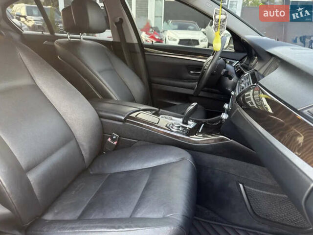Серый БМВ 5 Серия, объемом двигателя 2 л и пробегом 163 тыс. км за 12700 $, фото 29 на Automoto.ua