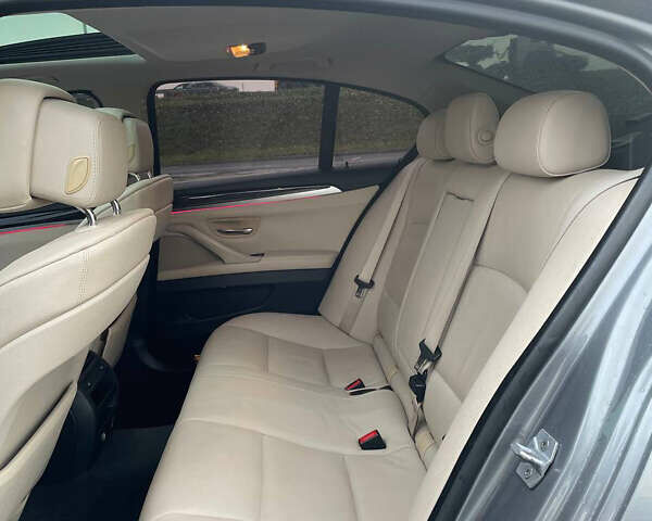 Сірий БМВ 5 Серія, об'ємом двигуна 2.98 л та пробігом 185 тис. км за 18500 $, фото 11 на Automoto.ua