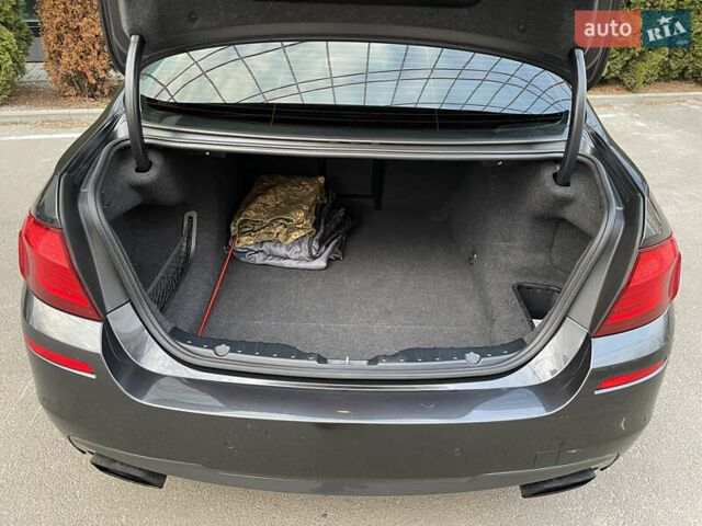 Серый БМВ 5 Серия, объемом двигателя 3 л и пробегом 186 тыс. км за 19900 $, фото 27 на Automoto.ua