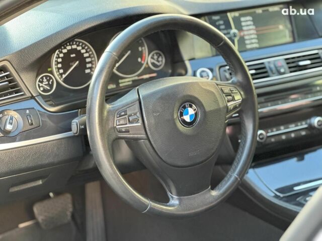 Сірий БМВ 5 Серія, об'ємом двигуна 2 л та пробігом 236 тис. км за 13440 $, фото 19 на Automoto.ua