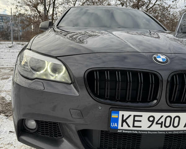 Сірий БМВ 5 Серія, об'ємом двигуна 3 л та пробігом 190 тис. км за 16999 $, фото 1 на Automoto.ua