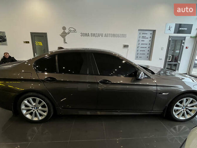 Сірий БМВ 5 Серія, об'ємом двигуна 2 л та пробігом 277 тис. км за 13699 $, фото 8 на Automoto.ua