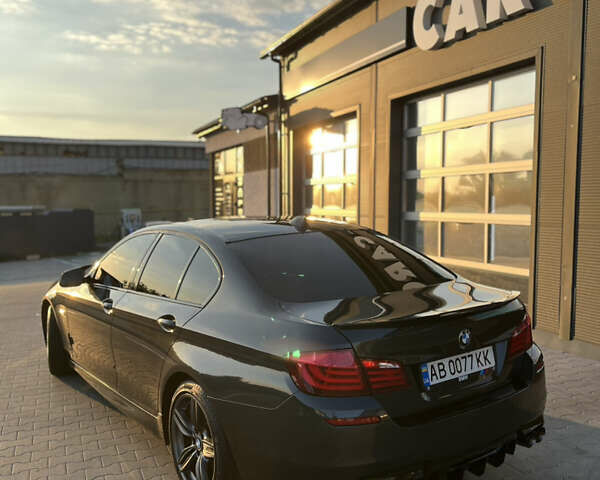 Серый БМВ 5 Серия, объемом двигателя 2 л и пробегом 270 тыс. км за 18500 $, фото 7 на Automoto.ua