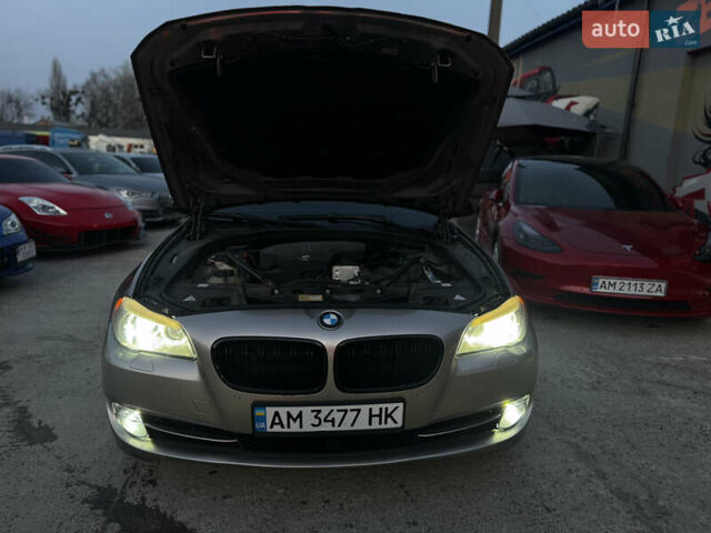 Серый БМВ 5 Серия, объемом двигателя 2 л и пробегом 236 тыс. км за 13750 $, фото 51 на Automoto.ua