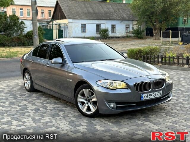 Сірий БМВ 5 Серія, об'ємом двигуна 2 л та пробігом 208 тис. км за 12700 $, фото 5 на Automoto.ua