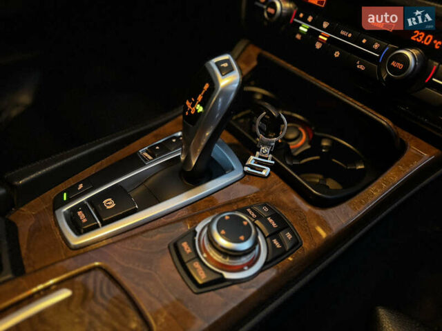 Серый БМВ 5 Серия, объемом двигателя 2 л и пробегом 236 тыс. км за 13750 $, фото 50 на Automoto.ua