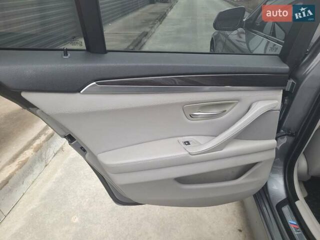 Серый БМВ 5 Серия, объемом двигателя 4.4 л и пробегом 211 тыс. км за 13400 $, фото 54 на Automoto.ua