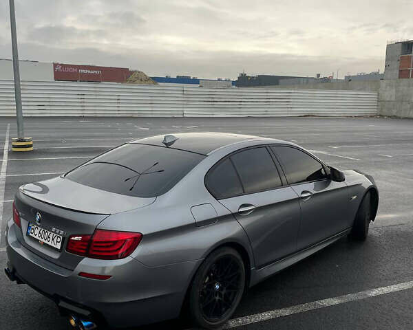 Сірий БМВ 5 Серія, об'ємом двигуна 2.98 л та пробігом 185 тис. км за 18500 $, фото 8 на Automoto.ua