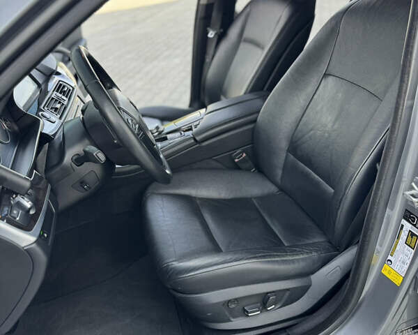 Сірий БМВ 5 Серія, об'ємом двигуна 2 л та пробігом 266 тис. км за 13500 $, фото 15 на Automoto.ua