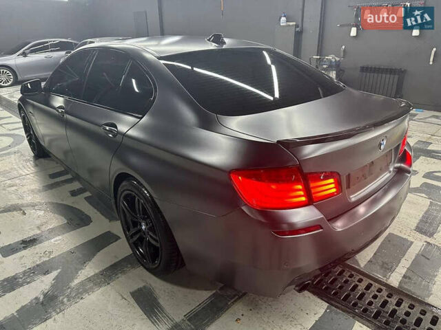 Сірий БМВ 5 Серія, об'ємом двигуна 2.99 л та пробігом 189 тис. км за 17200 $, фото 8 на Automoto.ua