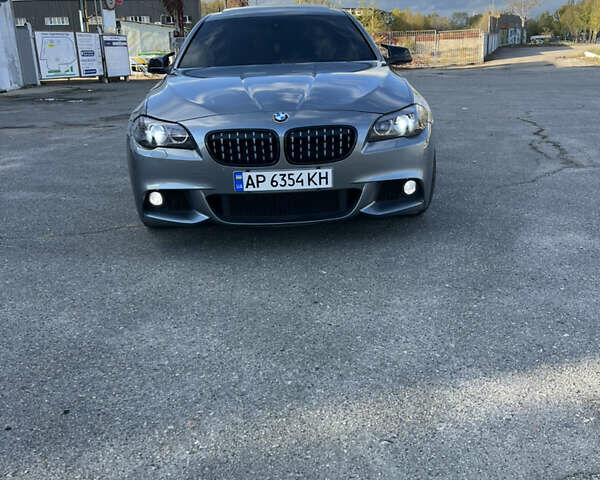 БМВ 5 Серия 2012 в Запорожье на Automoto.ua Серый БМВ 5 Серия, объемом двигателя 2.98 л и пробегом 305 тыс. км за 14999 $, фото 3 на Automoto.ua