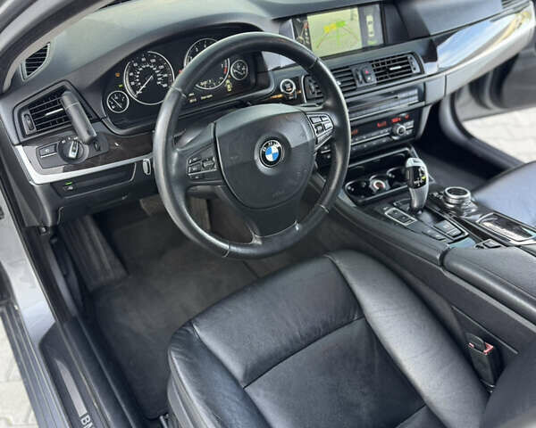 Серый БМВ 5 Серия, объемом двигателя 2 л и пробегом 266 тыс. км за 12900 $, фото 16 на Automoto.ua