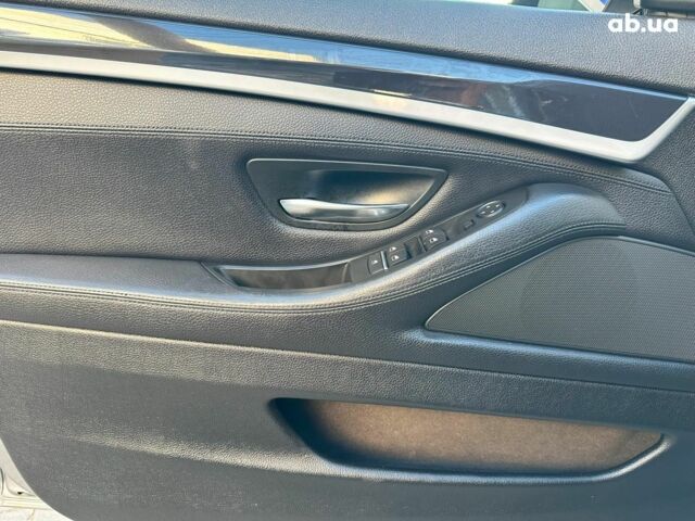Сірий БМВ 5 Серія, об'ємом двигуна 2 л та пробігом 236 тис. км за 13440 $, фото 20 на Automoto.ua