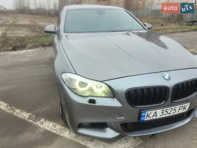 Серый БМВ 5 Серия, объемом двигателя 4.4 л и пробегом 211 тыс. км за 13400 $, фото 3 на Automoto.ua