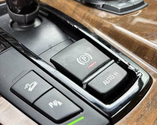 Сірий БМВ 5 Серія, об'ємом двигуна 2 л та пробігом 209 тис. км за 12999 $, фото 53 на Automoto.ua