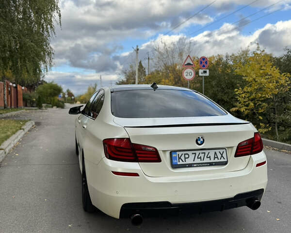 Серый БМВ 5 Серия, объемом двигателя 2.98 л и пробегом 192 тыс. км за 14800 $, фото 7 на Automoto.ua