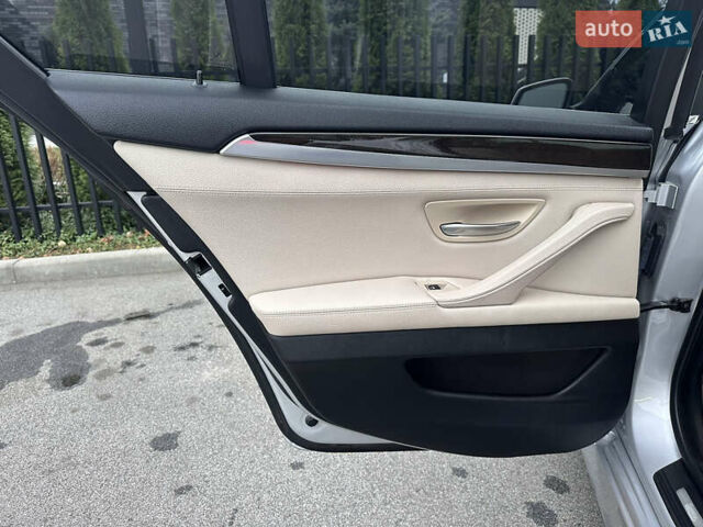 Серый БМВ 5 Серия, объемом двигателя 3 л и пробегом 189 тыс. км за 11800 $, фото 33 на Automoto.ua