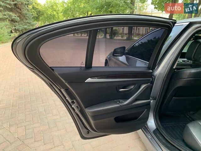 Серый БМВ 5 Серия, объемом двигателя 2 л и пробегом 178 тыс. км за 15300 $, фото 38 на Automoto.ua