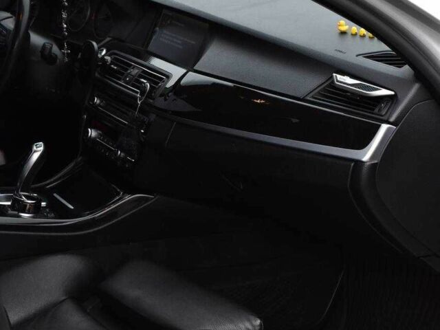 Серый БМВ 5 Серия, объемом двигателя 3 л и пробегом 250 тыс. км за 12499 $, фото 12 на Automoto.ua