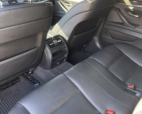 Серый БМВ 5 Серия, объемом двигателя 2 л и пробегом 210 тыс. км за 13500 $, фото 13 на Automoto.ua