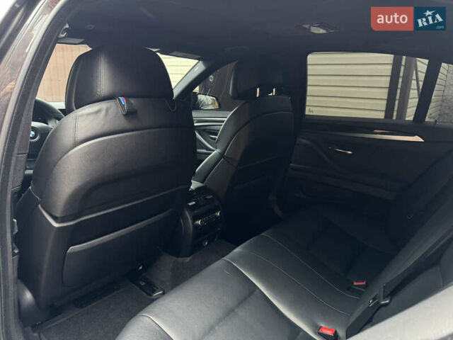 Серый БМВ 5 Серия, объемом двигателя 3 л и пробегом 108 тыс. км за 15999 $, фото 54 на Automoto.ua