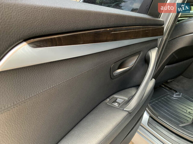 Серый БМВ 5 Серия, объемом двигателя 2 л и пробегом 178 тыс. км за 15300 $, фото 39 на Automoto.ua