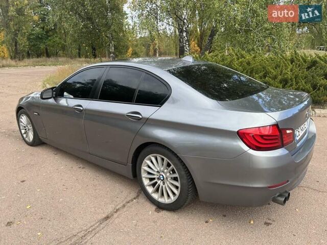 Серый БМВ 5 Серия, объемом двигателя 2.98 л и пробегом 195 тыс. км за 12300 $, фото 4 на Automoto.ua
