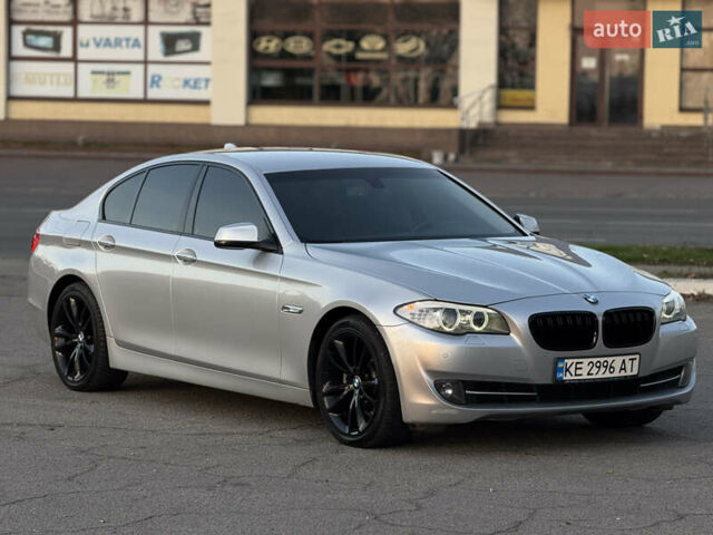 Серый БМВ 5 Серия, объемом двигателя 2 л и пробегом 203 тыс. км за 12999 $, фото 2 на Automoto.ua