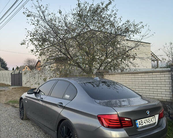 БМВ 5 Серия 2012 в Виннице на Automoto.ua Серый БМВ 5 Серия, объемом двигателя 2 л и пробегом 234 тыс. км за 11500 $, фото 2 на Automoto.ua