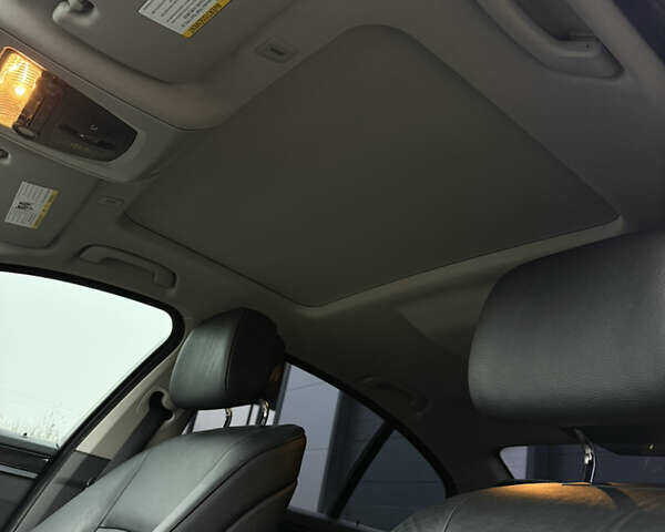 Серый БМВ 5 Серия, объемом двигателя 2.98 л и пробегом 256 тыс. км за 13999 $, фото 19 на Automoto.ua