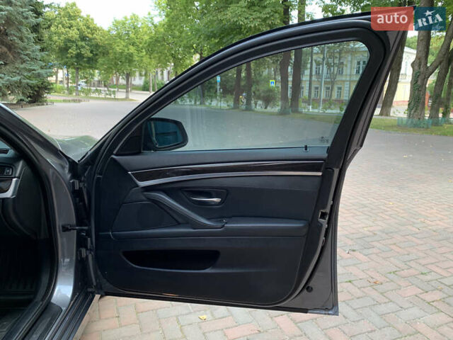 Серый БМВ 5 Серия, объемом двигателя 2 л и пробегом 178 тыс. км за 15300 $, фото 55 на Automoto.ua