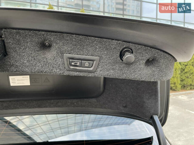 Серый БМВ 5 Серия, объемом двигателя 3 л и пробегом 186 тыс. км за 19900 $, фото 28 на Automoto.ua