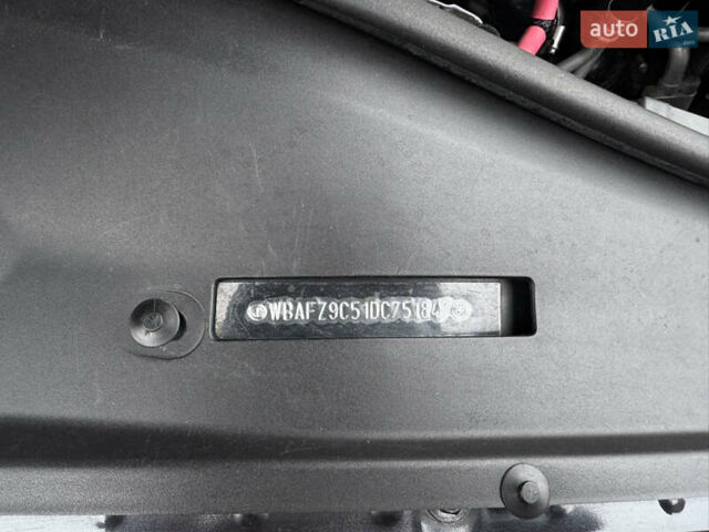 Серый БМВ 5 Серия, объемом двигателя 3 л и пробегом 108 тыс. км за 15999 $, фото 61 на Automoto.ua